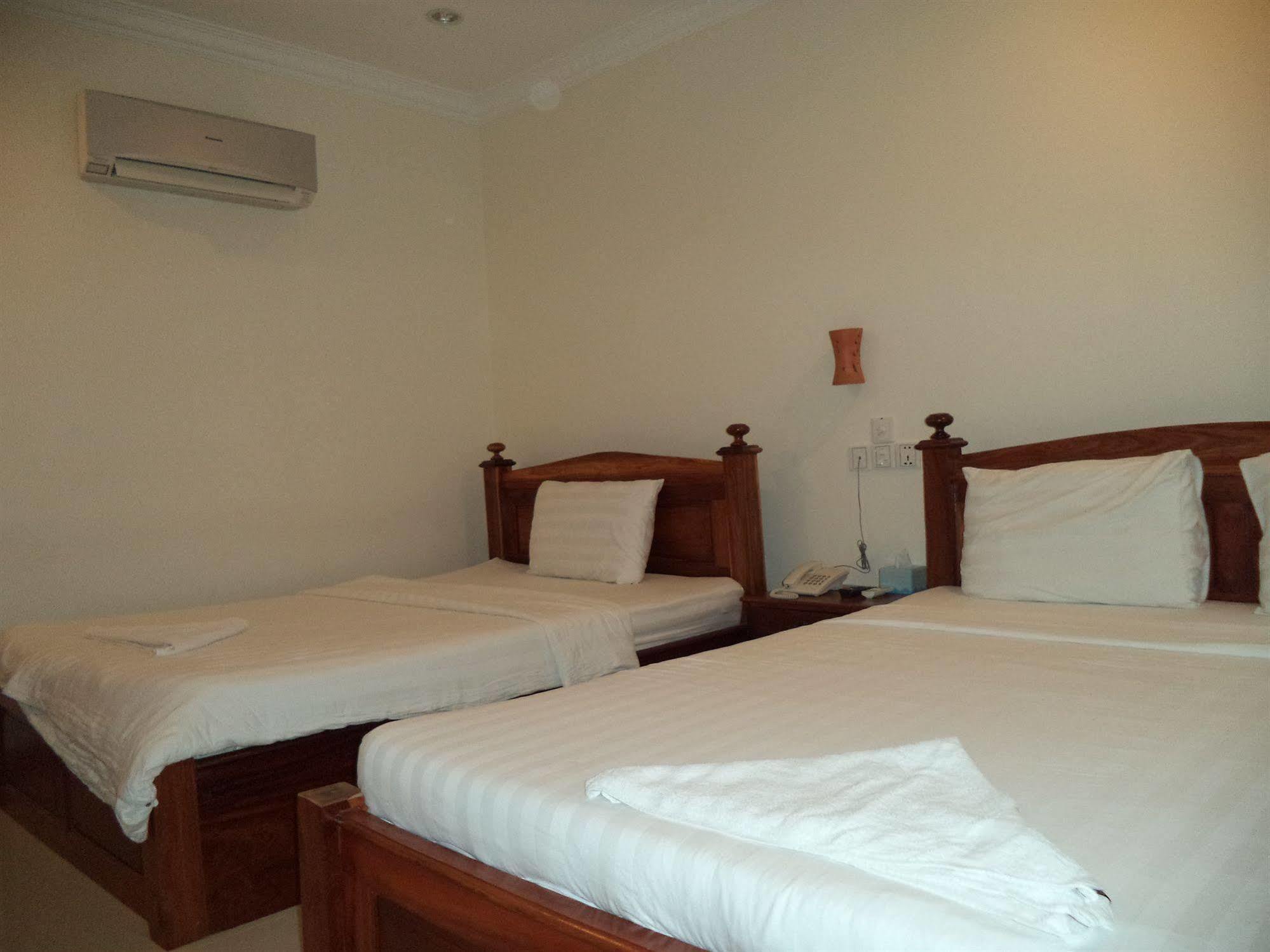Go In Hotel Phnom Penh Eksteriør bilde